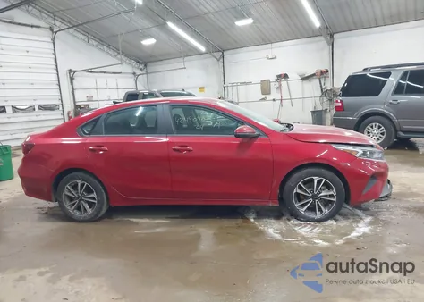 2024 Kia Forte Lxs из США, поврежденный, VIN 3KPF24AD3RE830294